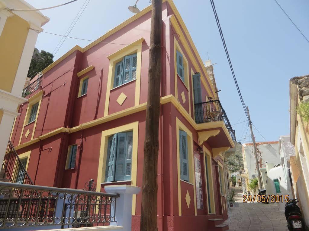 Maravelia'S Rooms Σύμη Εξωτερικό φωτογραφία