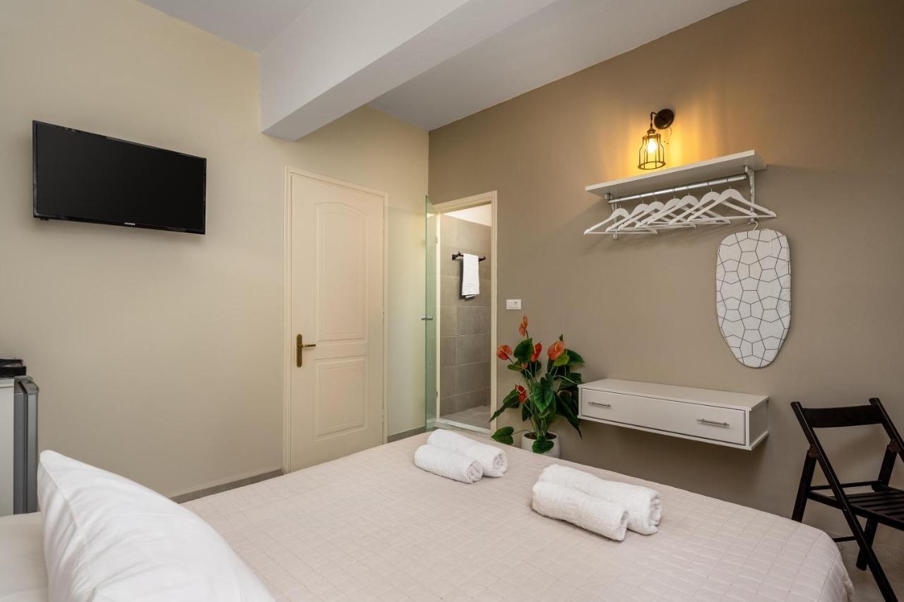 Maravelia'S Rooms Σύμη Εξωτερικό φωτογραφία