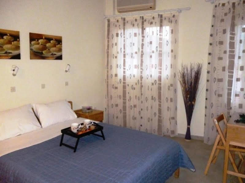 Maravelia'S Rooms Σύμη Εξωτερικό φωτογραφία